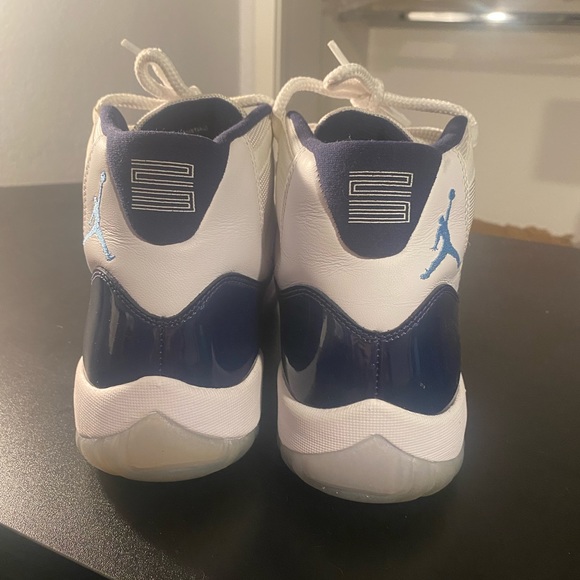 Jordan 11s win like 82 - Picture 3 of 10